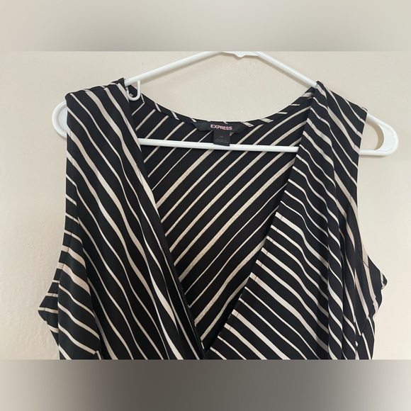 Express women’s sleeveless dress - size 14 - Picture 4 of 5